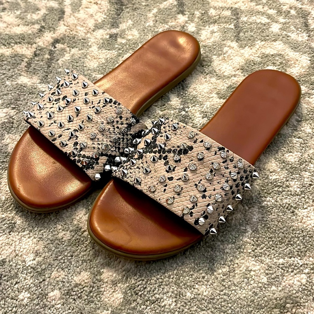 Pretty flats